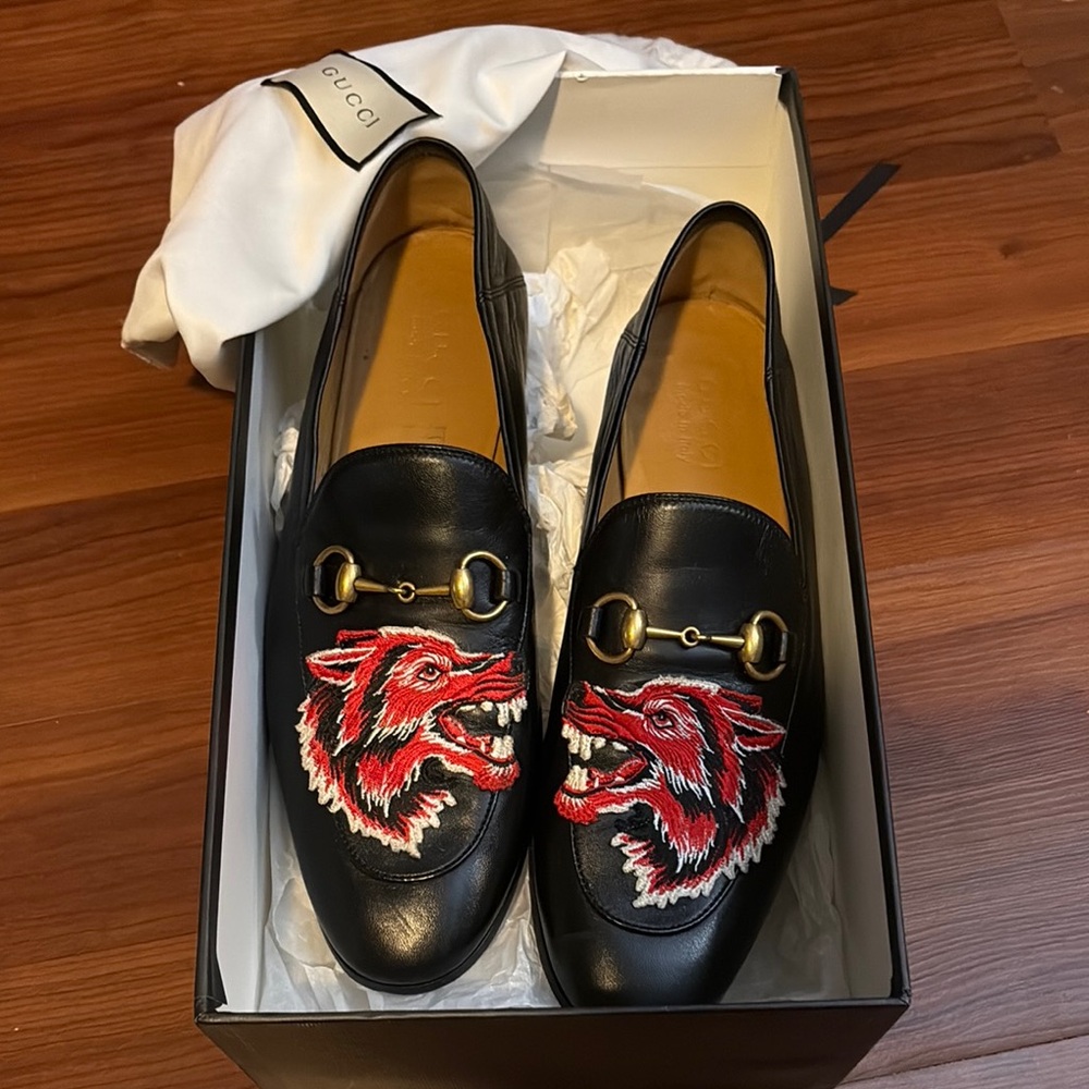 Gucci Black and Red Loafers with Signature Design